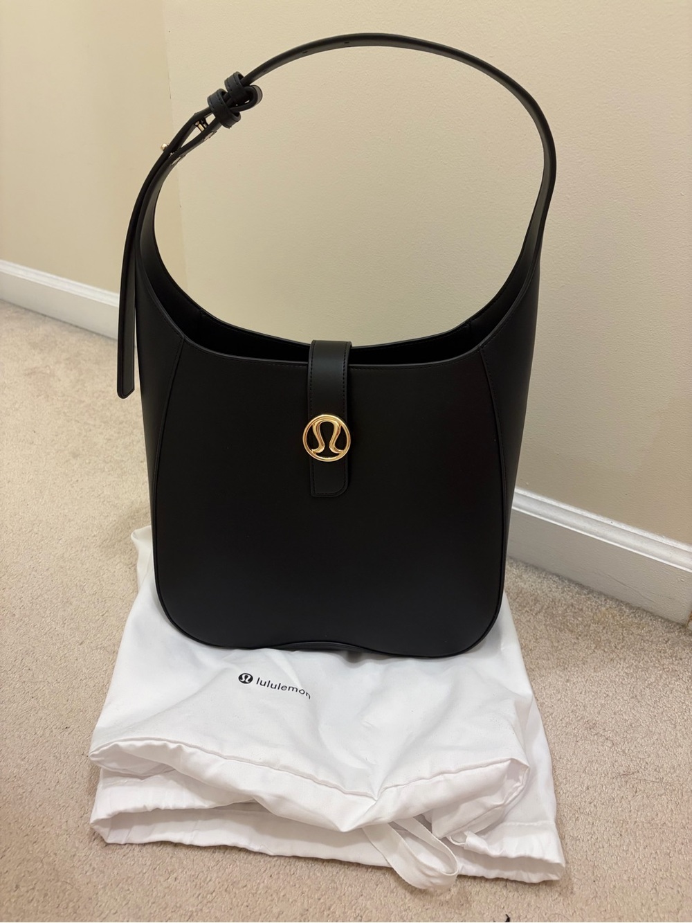 lululemon athletica Black Leather Alternative Shoulder Bag 8L
